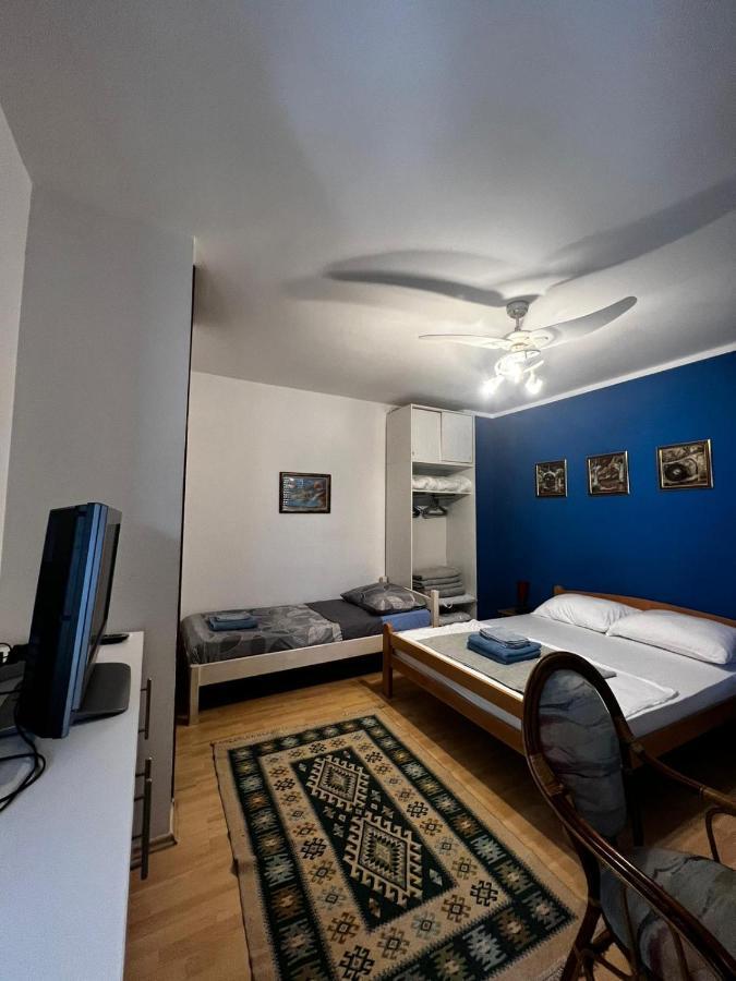 Apartments Azra Mostar Bagian luar foto